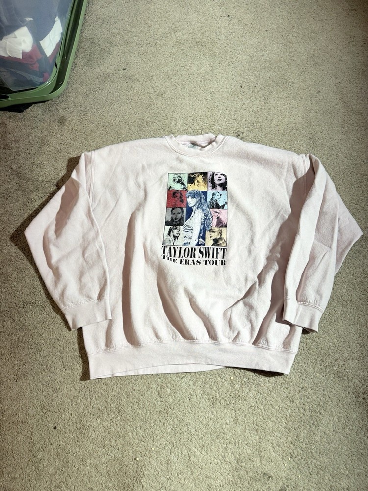 Taylor Swift The Eras Tour pink sweatshirt Size XL