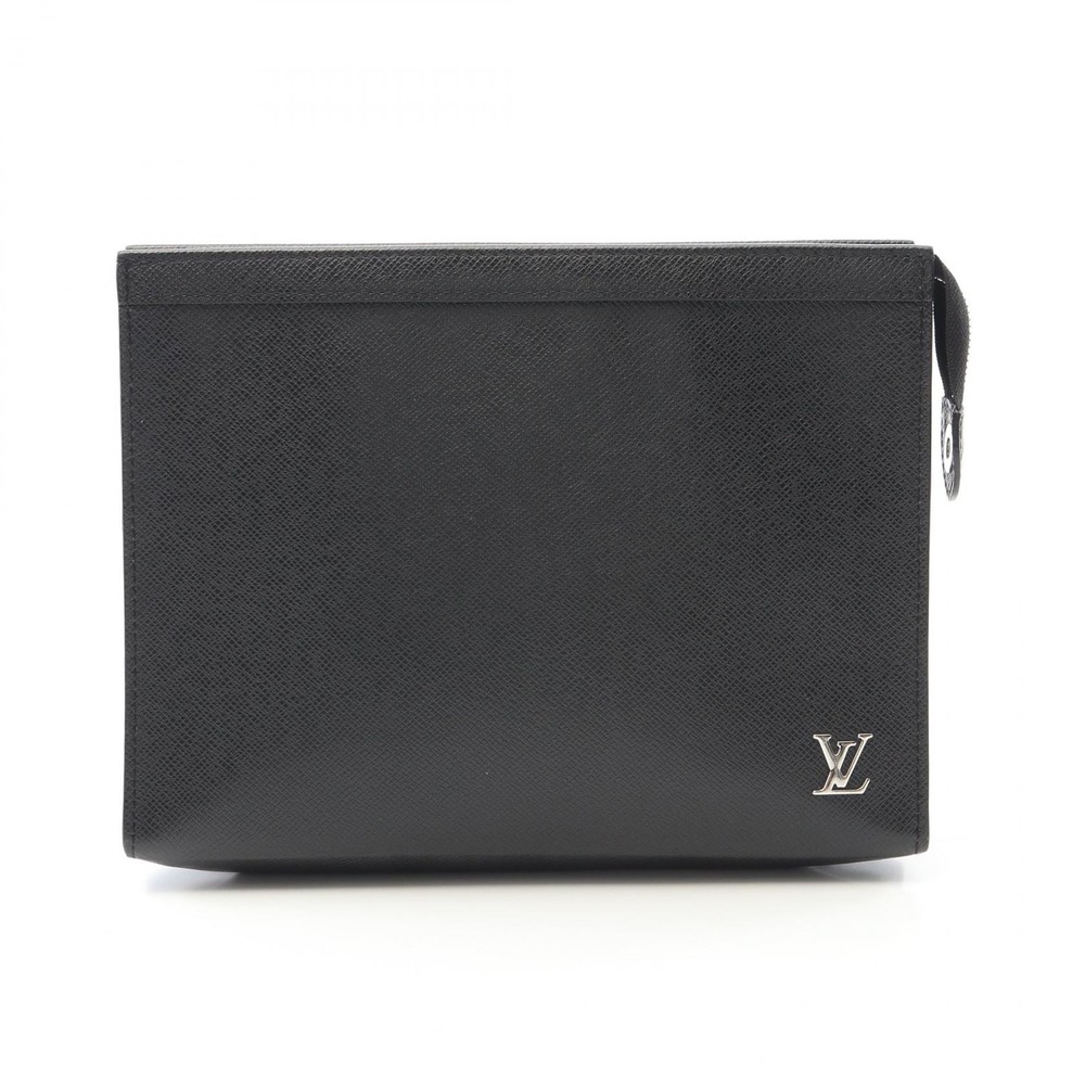 LOUIS VUITTON Pochette Voyage clutch bag M30450 Taiga leather Black Noir Used
