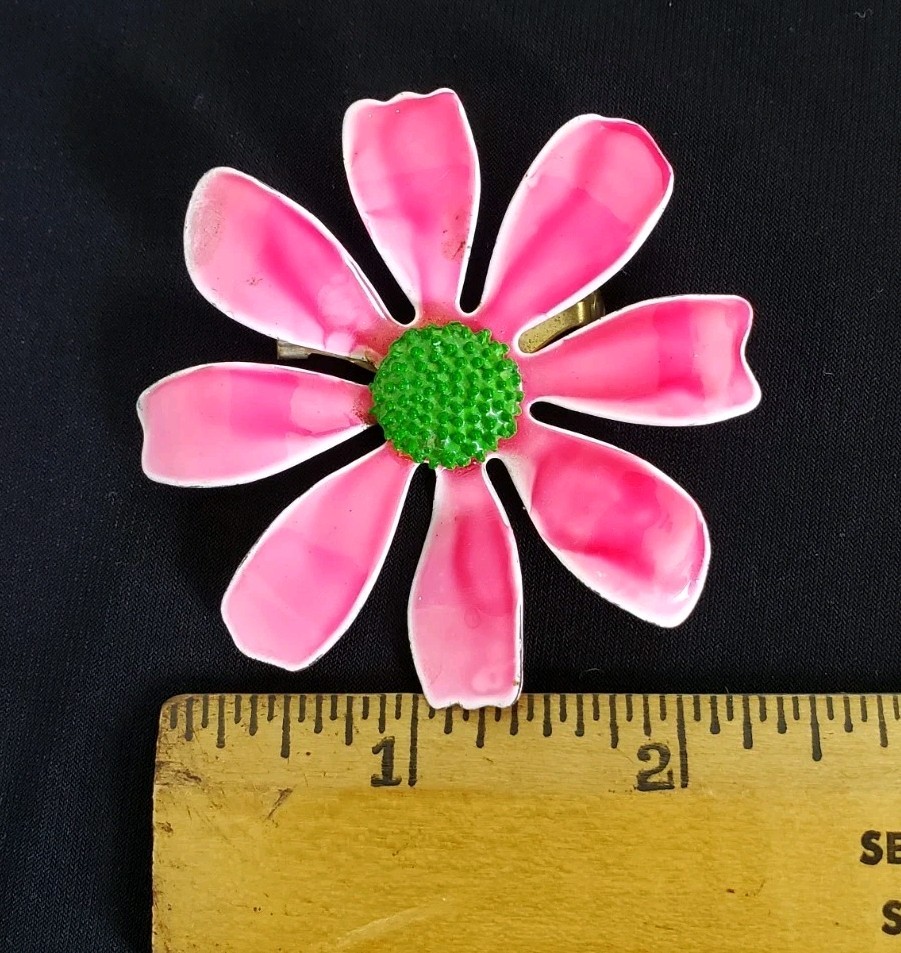 Vintage Enamel Flower Brooch Mod Flower Power