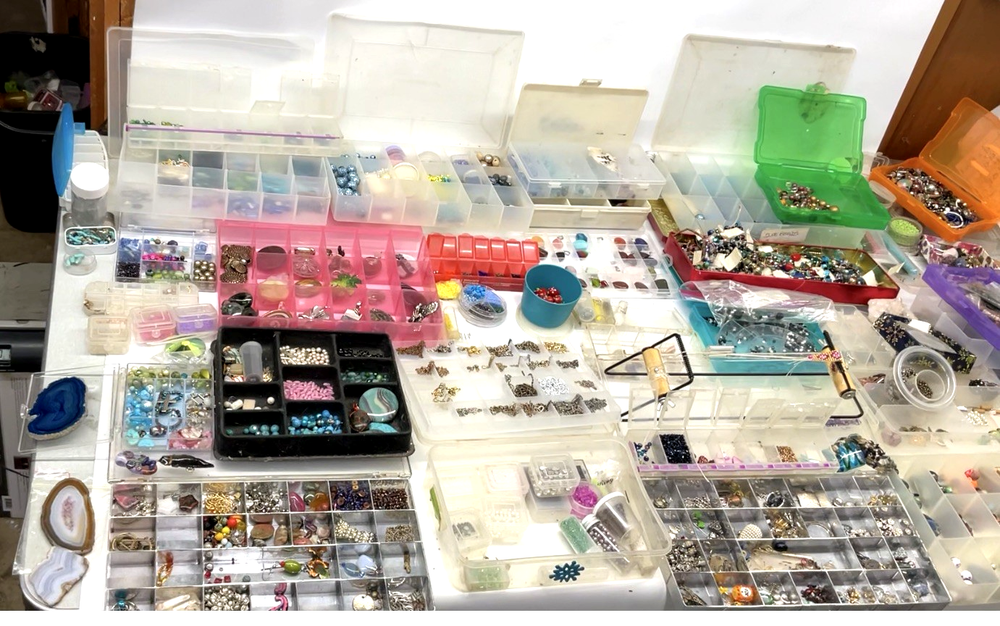 60lb LOT Beadwork Collection Beads Polished Stones Rocks Jewelry Making Beading