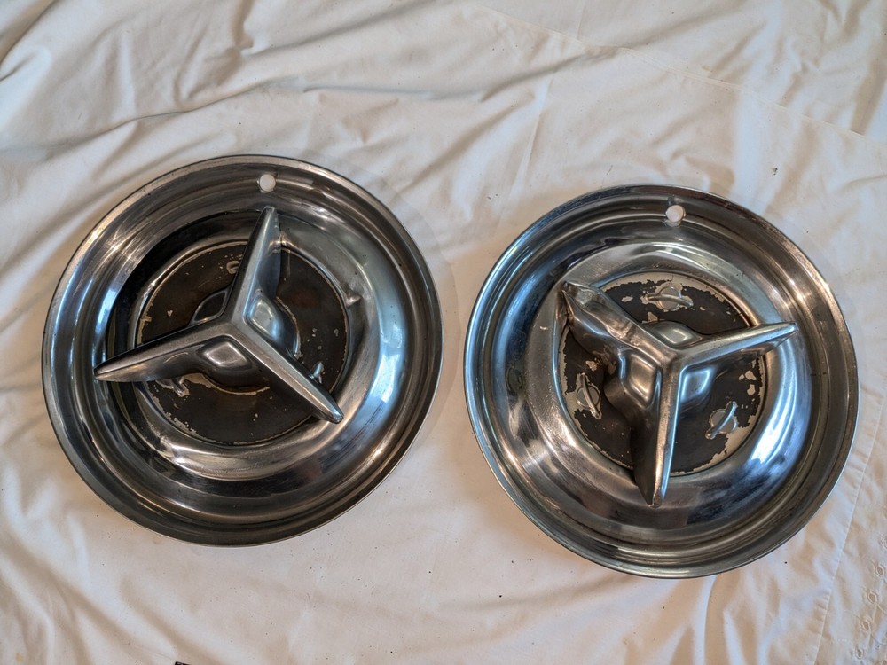 2 ANTIQUE Vintage 1956 OLDSMOBILE SPINNER HUBCAPS * FIESTA ? Original OEM