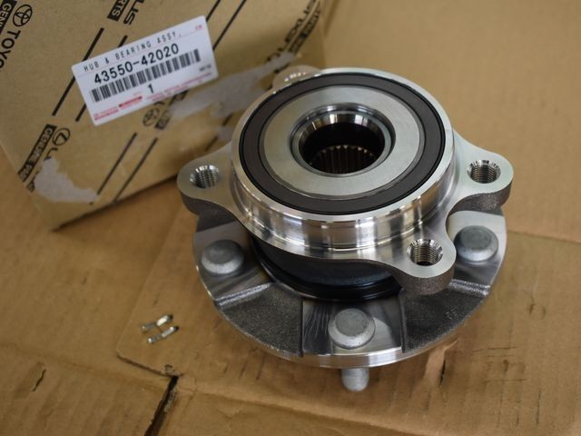 Toyota Genuine RAV4 09-18 Front Wheel Bearing and Hub 4355042020 OEM JAPAN