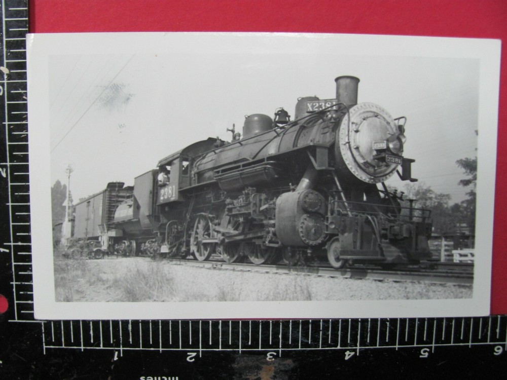Southern Pacific Railroad 4-6-0 Locomotive #2381 B&W Photo In Yard Ca Az Nm ??