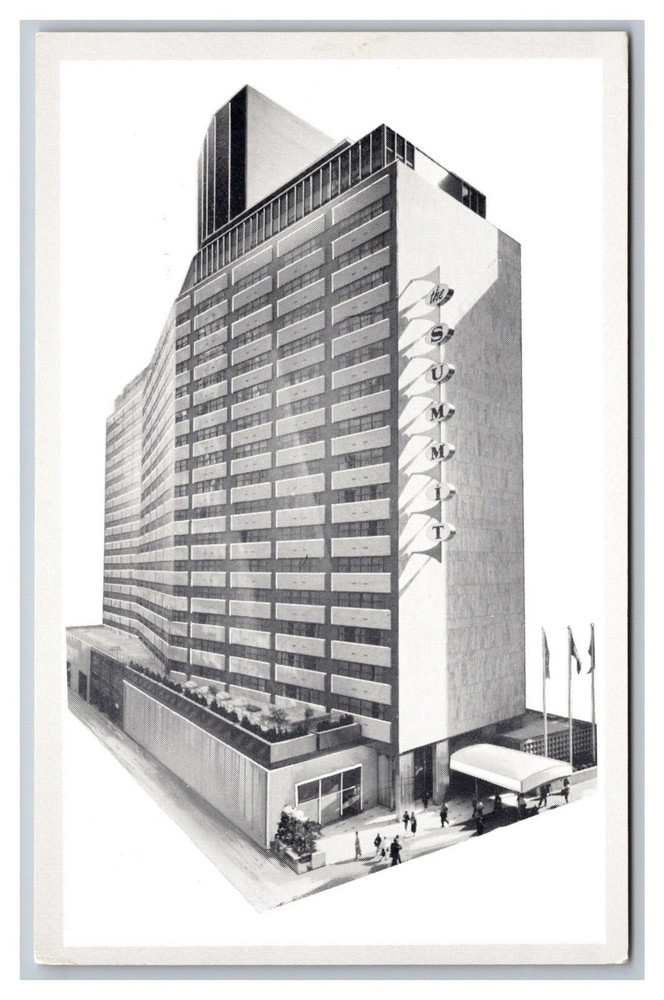 New York City NY The Summit New East Side Hotel A Loew's Hotel Chrome Postcard