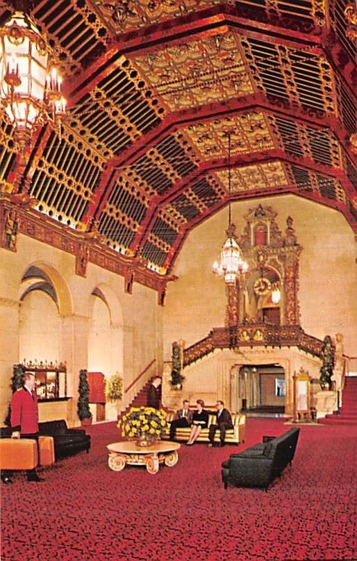 Postcard CA: Lobby, Los Angeles Biltmore, California, Vintage