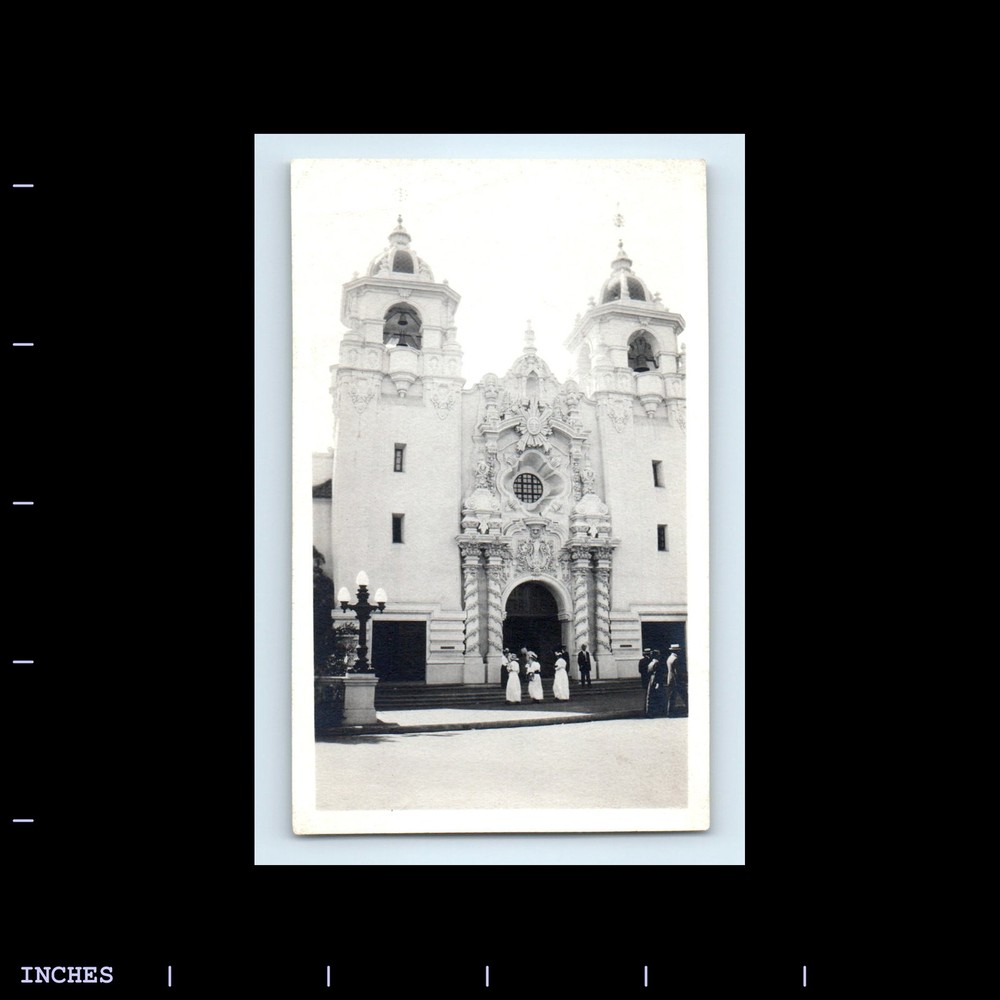 Old Vintage Photo CASA DEL PRADO THEATRE SAN DIEGO CA MEN WOMEN