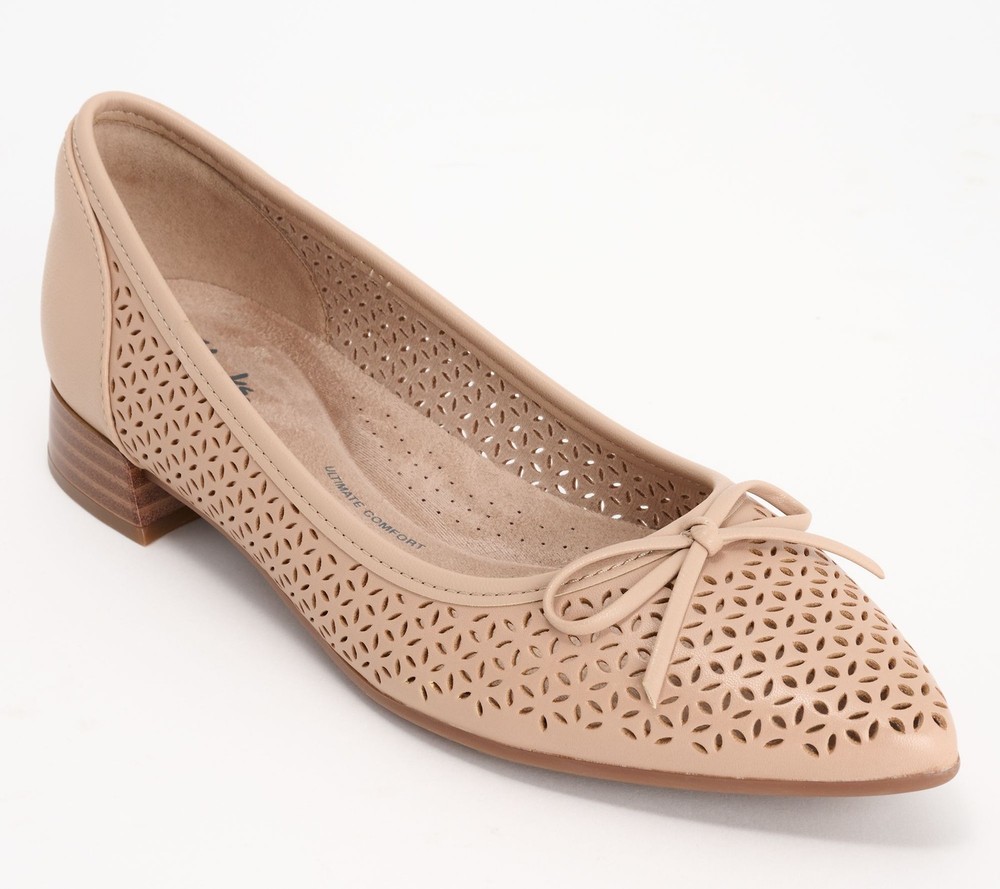 Clarks Footwear Women's Sz 9 Collection Leather Perforated Flat Brown A678883