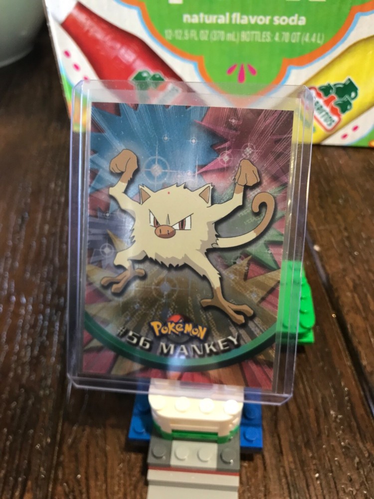 Mankey #56 2000 Pokemon Topps Series 1 TV Animation Edition Black Logo