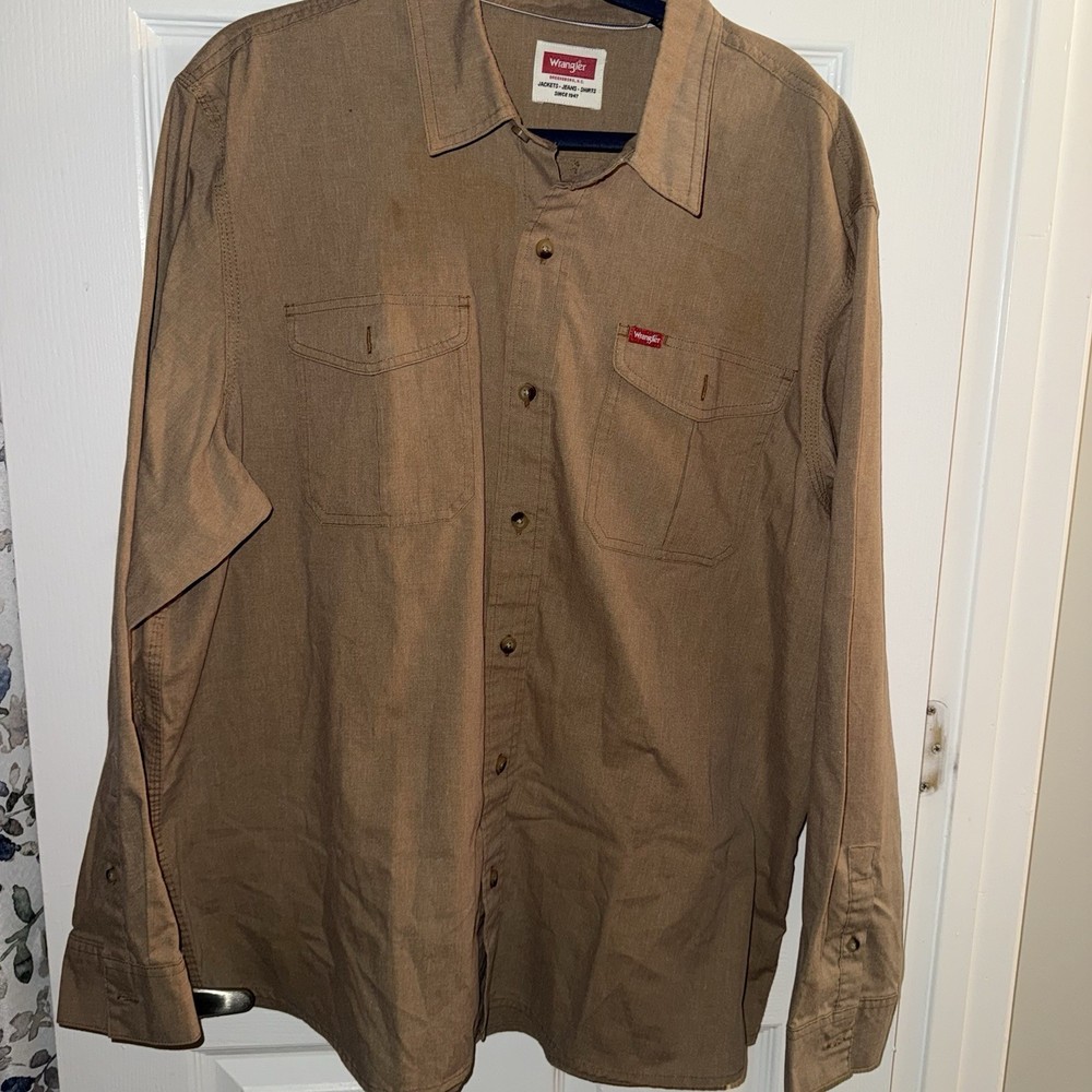 Wrangler Men's Tan Long Sleeve Buttoned-Up Size Large Western Shirt