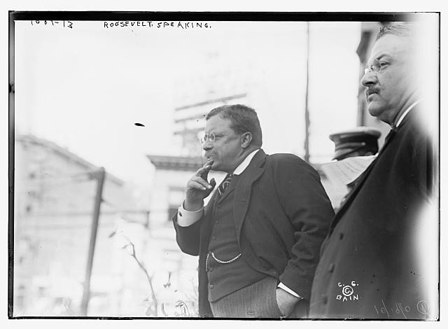 Photo:Yonkers New York Theodore Roosevelt Preparing to Speak 1910 Outdoors