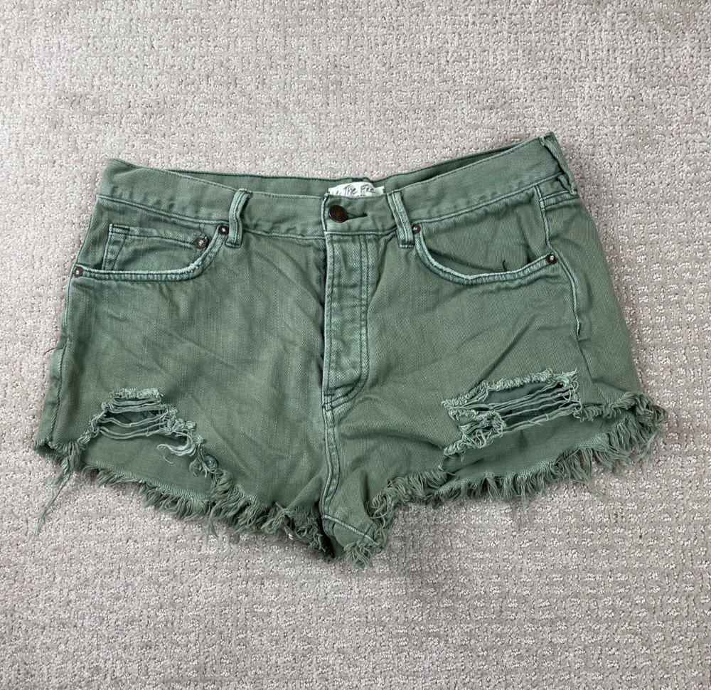 We The Free Shorts Women 30 Green Denim Daisy Duke Raw Hem Distressed Button Fly