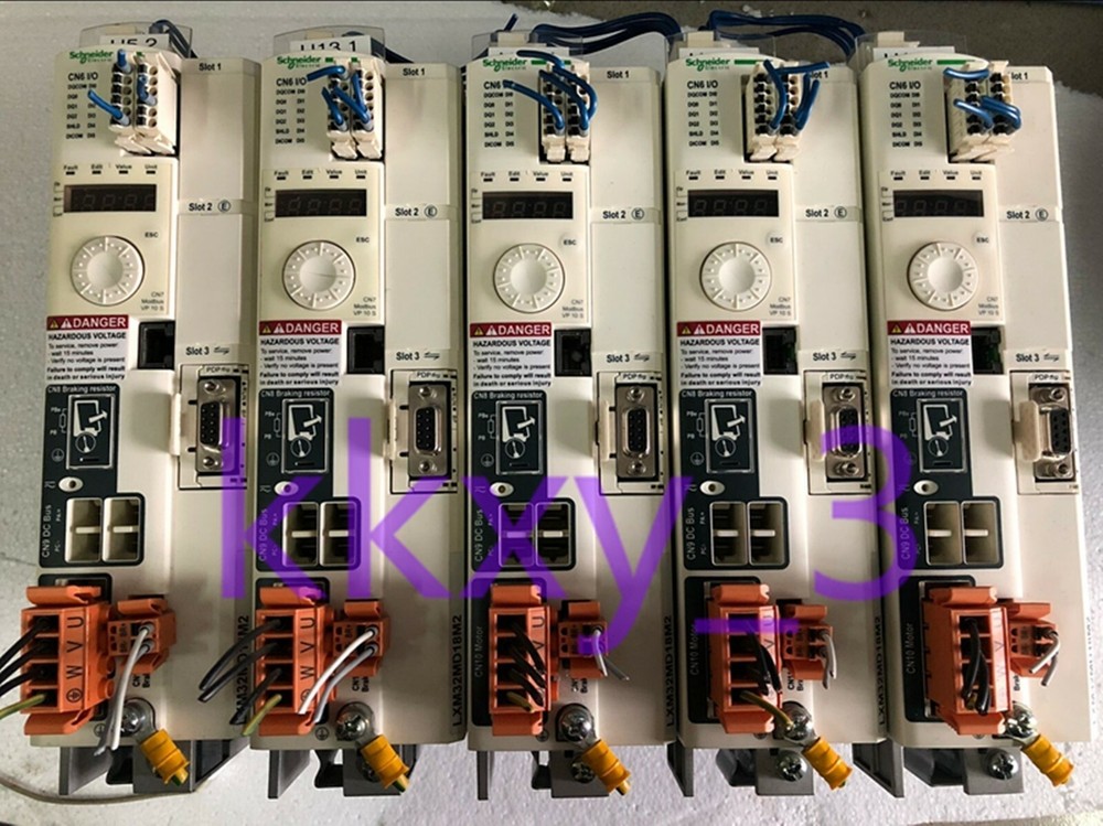 1 PCS Servo Drive LXM32MD18M2 in good condition *yt