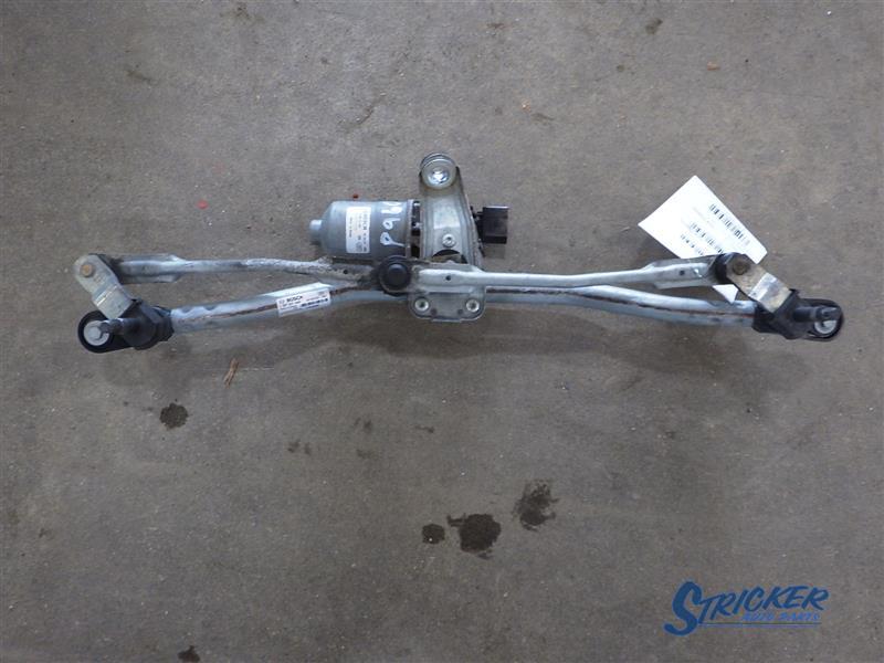 2015-2020 Jeep Renegade Wiper Motor Assembly 68256064AA 2879