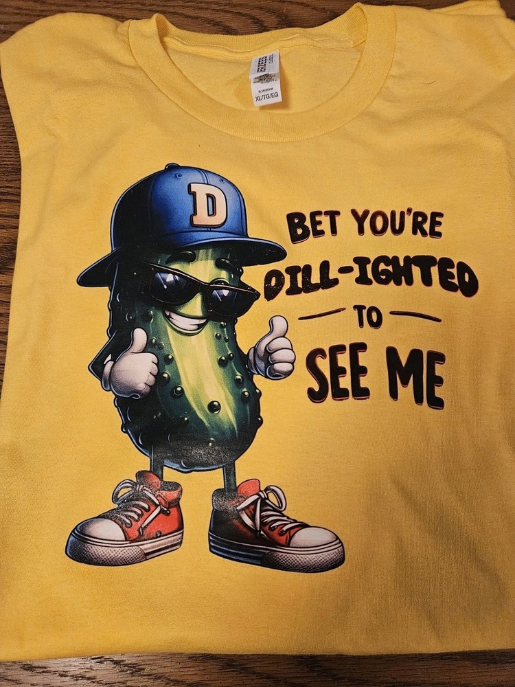 Jerzees Classics Men's XL Yellow Funny Pickle Graphic T-Shirt Crew Neck