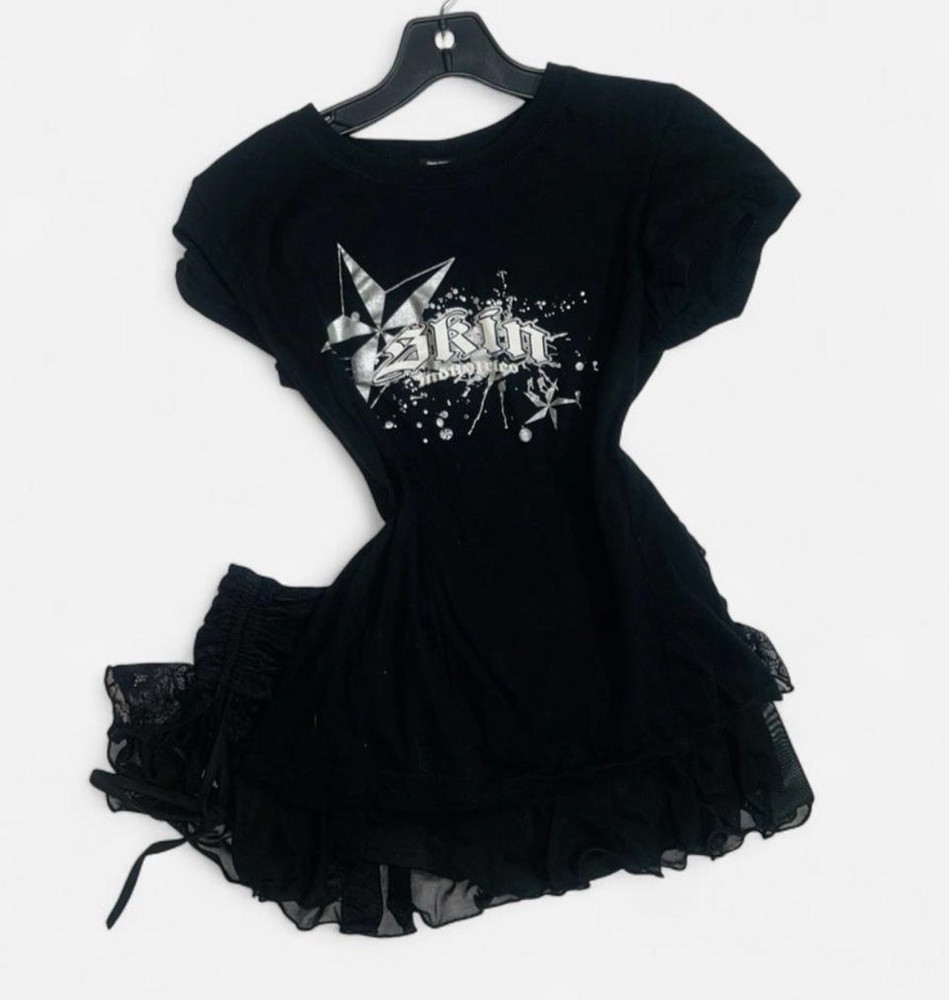 Y2K Goth Skin Black Logo Star Graphic Short Sleeve T-Shirt Women’s Size S