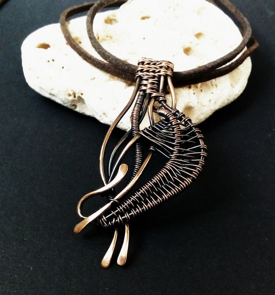 Abstract Pendant Unisex Wire Wrapped Necklace Christmas Gift for Women-image
