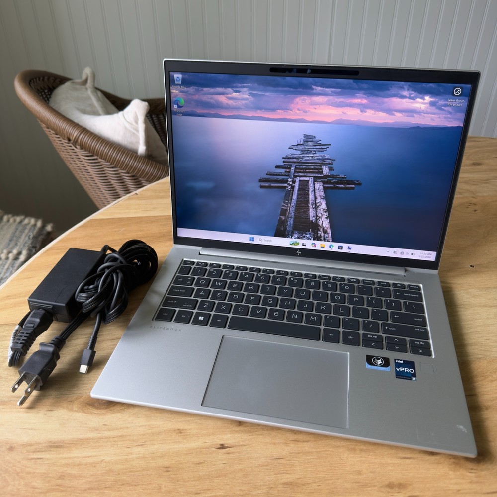 HP EliteBook 840 G9 14'' 512GB SSD Intel i7-1265U 16GB RAM + Charger - Wi 11 Pro
