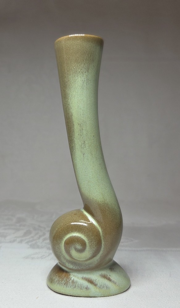 Frankoma Prairie Green Snail Bud Vase #31 Vintage 6