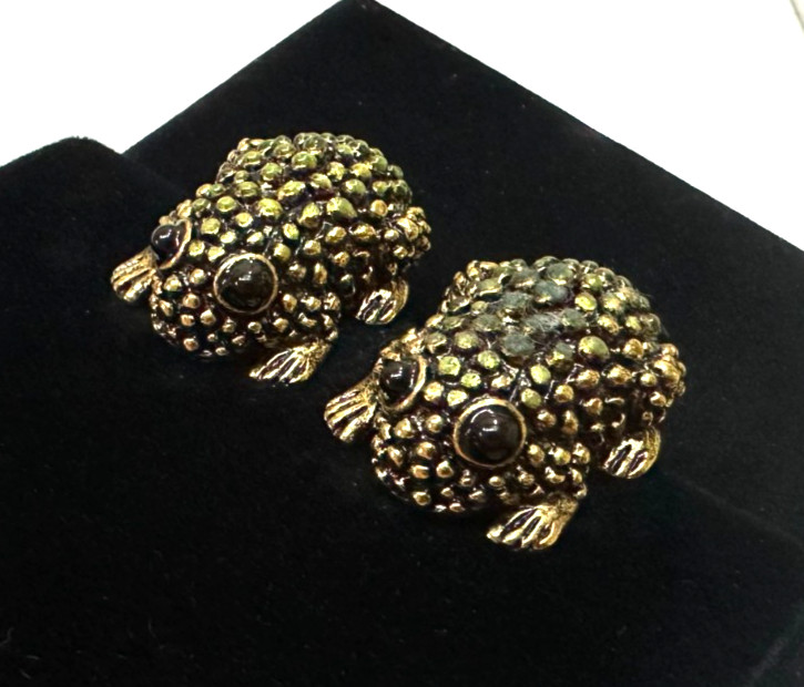 Signed JOAN RIVERS Frog Vtg Costume Gold Tone Clip-on Earrings Jewelry Lot H