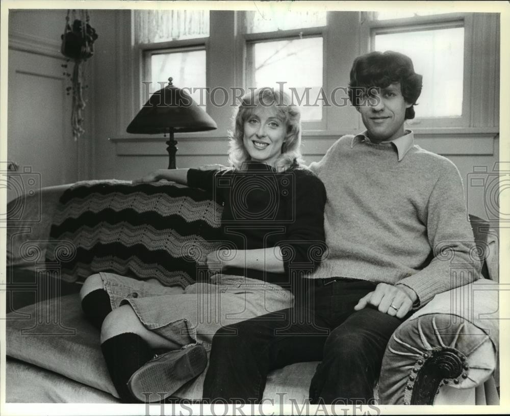 1983 Press Photo Mary Ellen & Alan Atwoood of Atwood Players & Acacia Players
