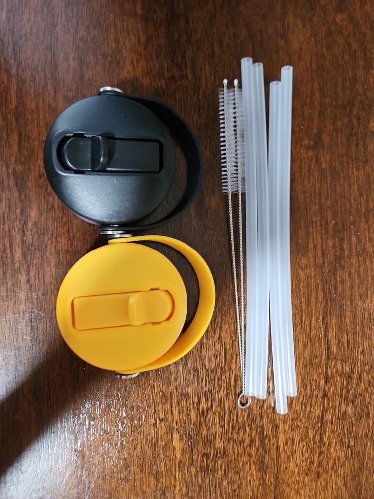 4 Straws 2 Lids For Yeti Rambler Bottle Black And Alpine Yellow & 2 Brsuhes