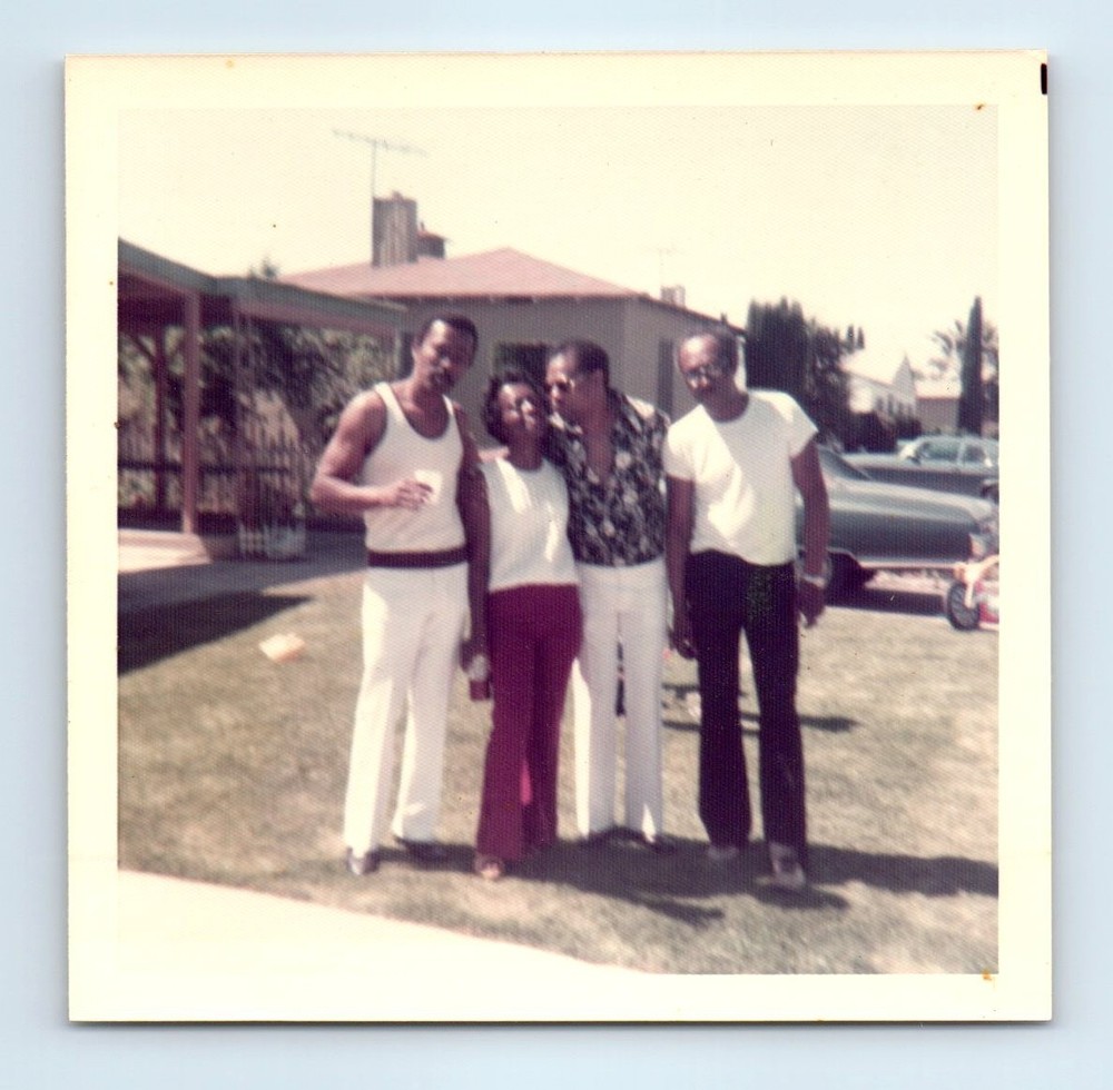Old Vintage Square Color Photo BLACK AFRICAN AMERICAN MEN WOMAN IN YARD