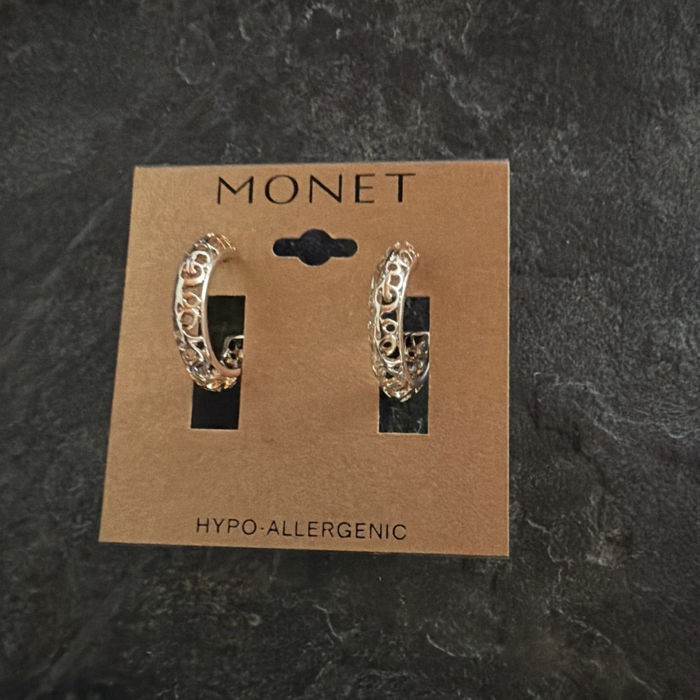 Monet Hypoallergenic Gold Tone Filigree Huggie Hoop Earrings Pierced NWT