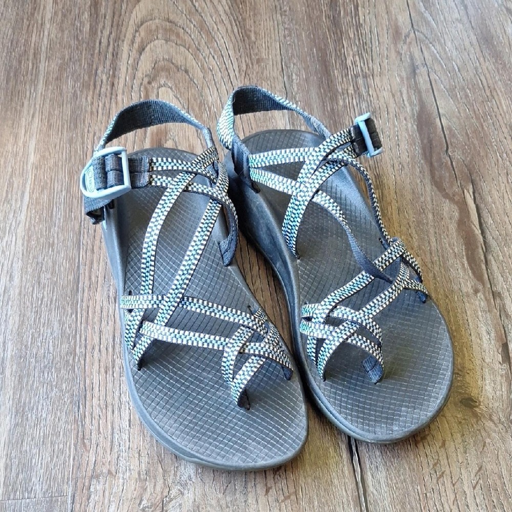 Chaco Womens Blue Strappy Sandals Size 10 Outdoor Comfort Footwear