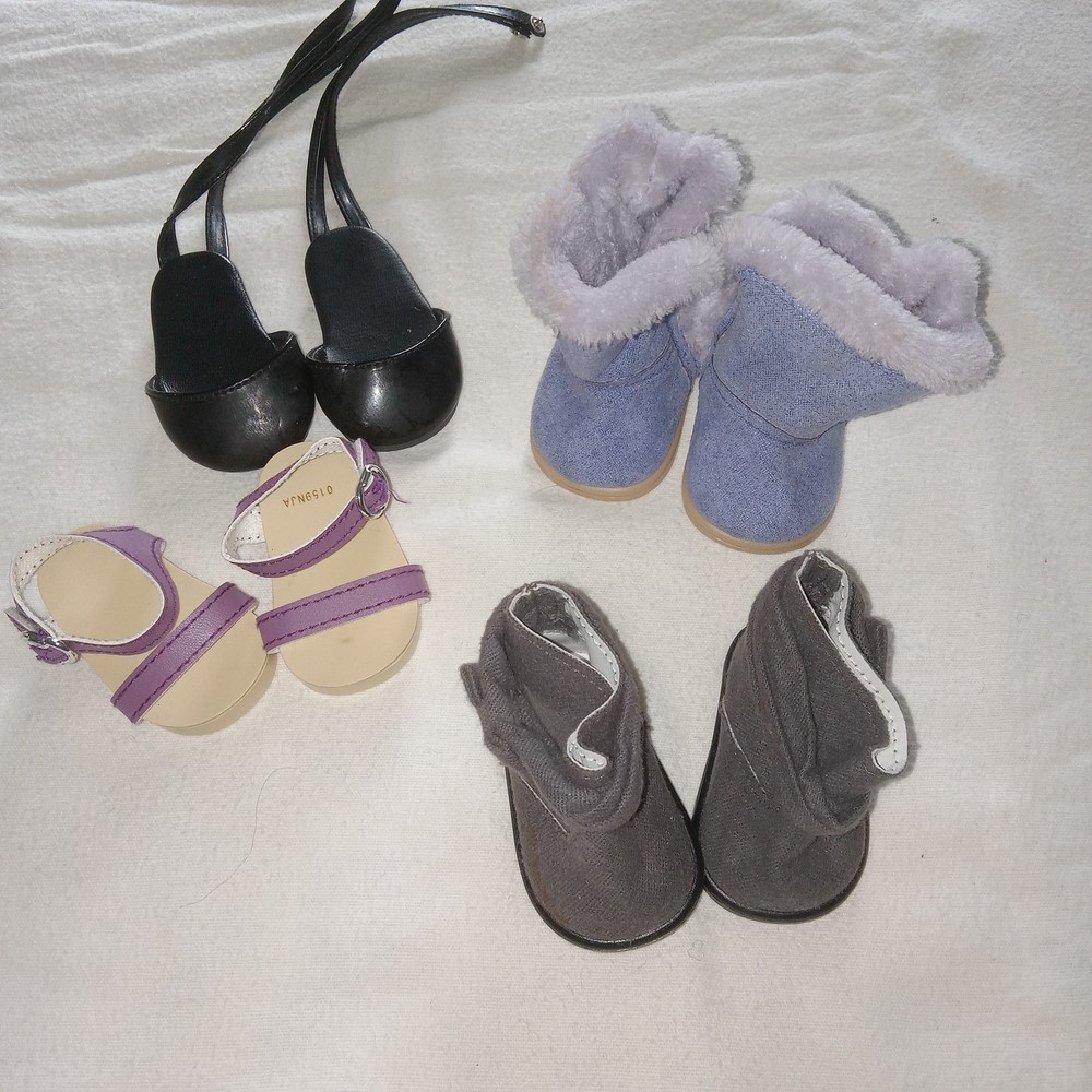 American Girl Doll 18