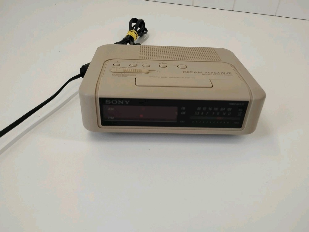 Sony Dream Machine AM/FM Alarm LED Clock Radio Tan Model ICF-C240 ~ Tested 👀