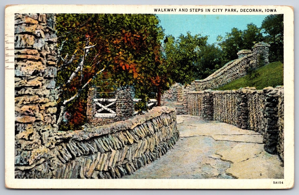 Decorah Iowa~Walkway & Steps In City Park~Vintage Linen Postcard