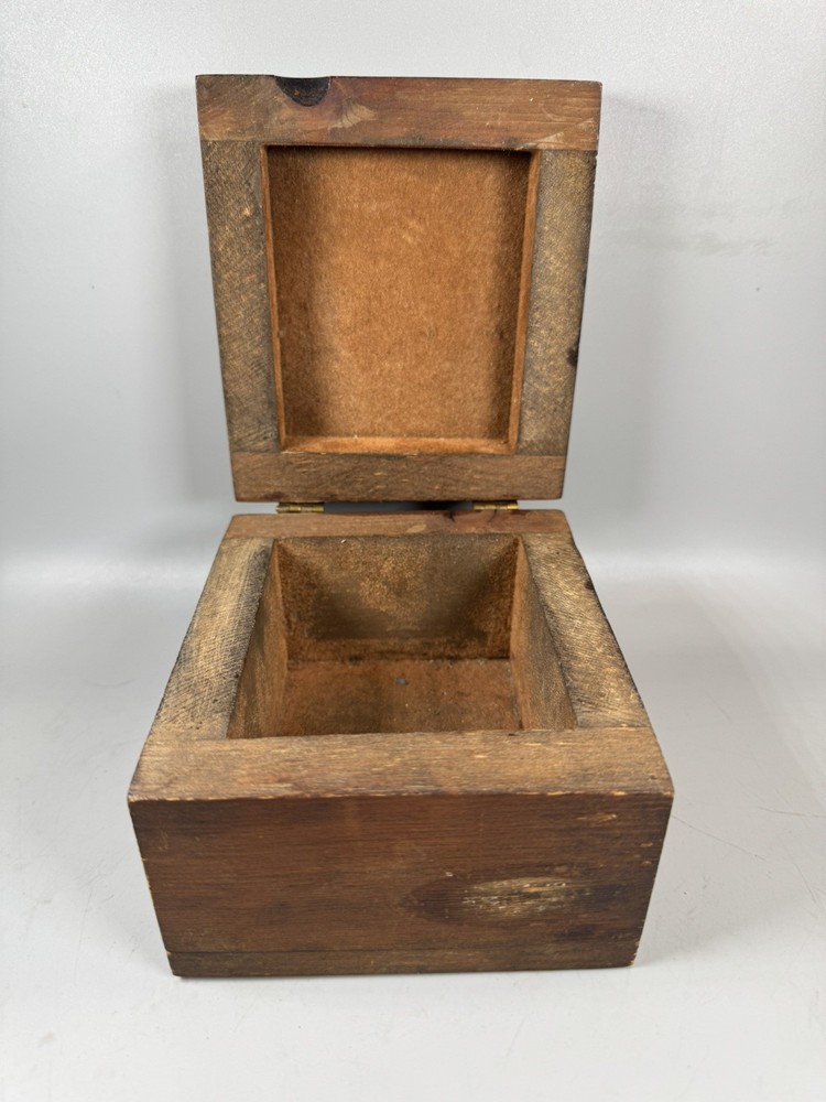 Vintage Rustic Wooden Hinged Box Primitive Storage Trinket Box