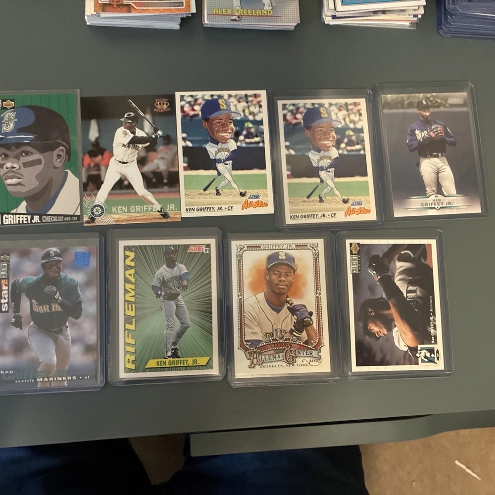 ken griffey jr (9) Card Lot