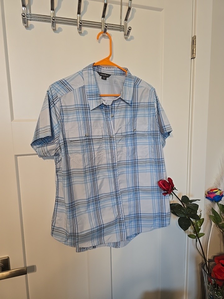 Eddie Bauer Xl Blue Plaid Button Up Vented Short Sleeves Women's Casual Top