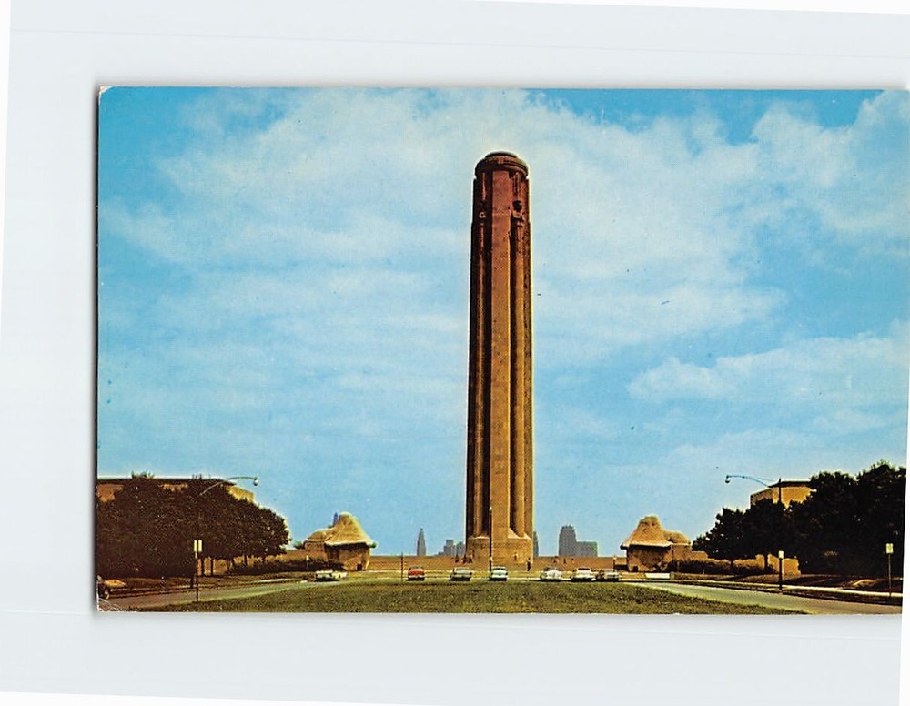Postcard Liberty Memorial Kansas City Missouri USA