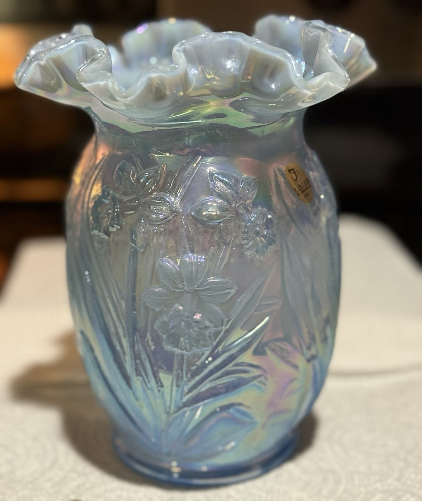 Rare Fenton Daffodil’s Opalescent  Floral Glass Vase Blue