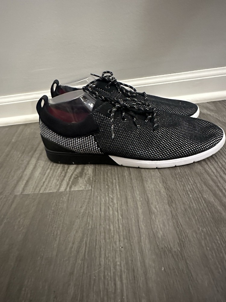 UGG Men's Feli Hyperweave casual athletic sneakers Black Size 13