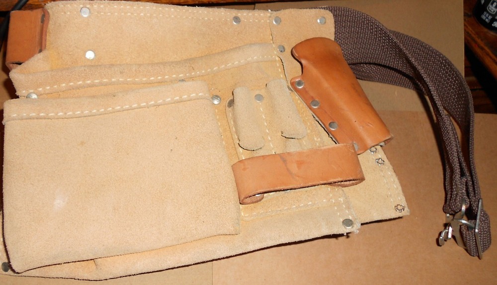 CLC Custom LeatherCraft # 427X Leather Contractor Tool Belt. Adjustable