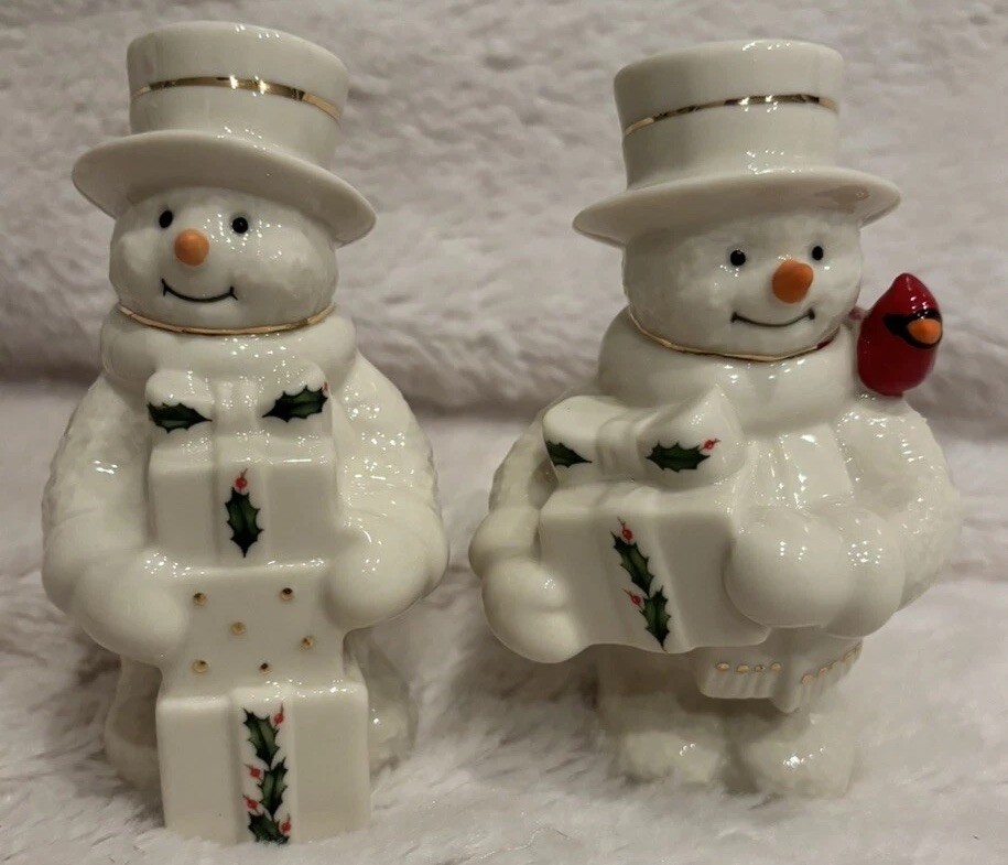 Lenox Happy Holly Days Snowman Salt and Pepper Set New In Box