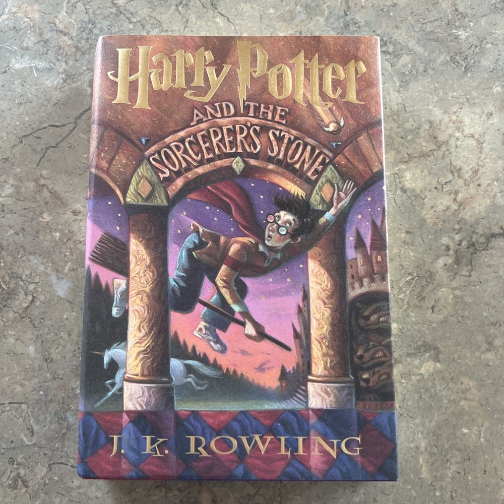 Harry Potter and the Sorcerer's Stone J.K. Rowling First American Edition Vol 1
