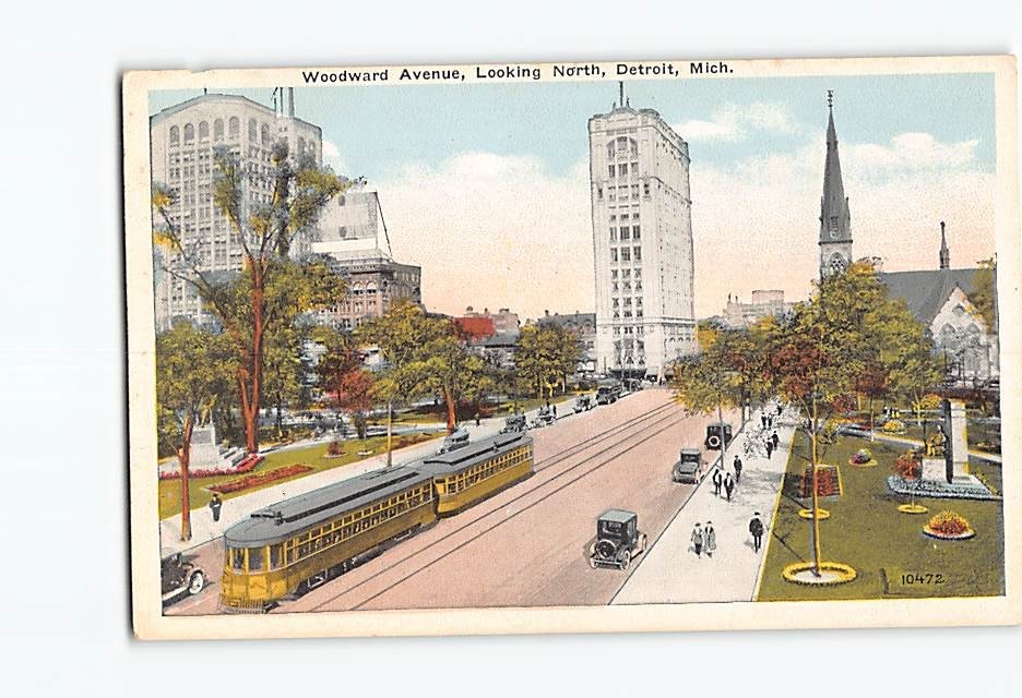 Postcard Woodward Avenue Looking North Detroit Michigan USA