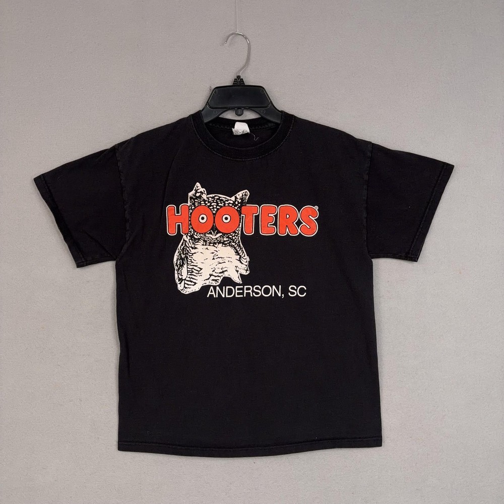 Vintage Hooters Shirt Mens Medium Black Anderson SC Delightfully Tacky Delta