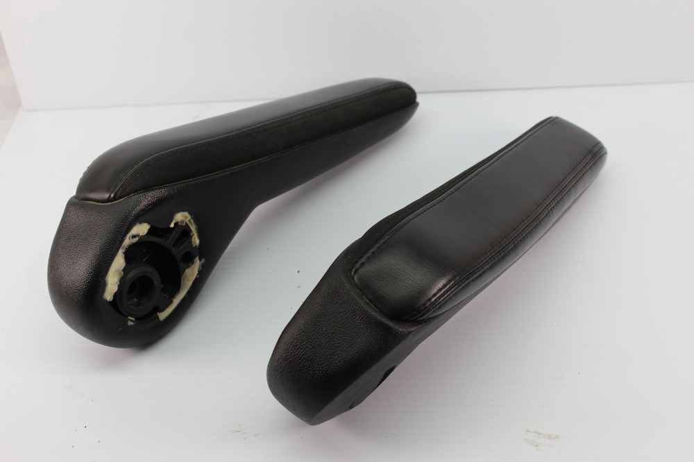 2011-2019 Dodge Grand Caravan Armrest Arm Rest Pair black leather  Town Country