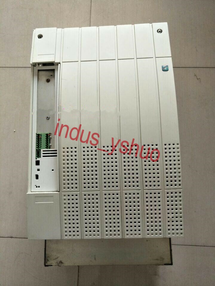 ONE Used Lenze Inverter EVF8225-E TESTED