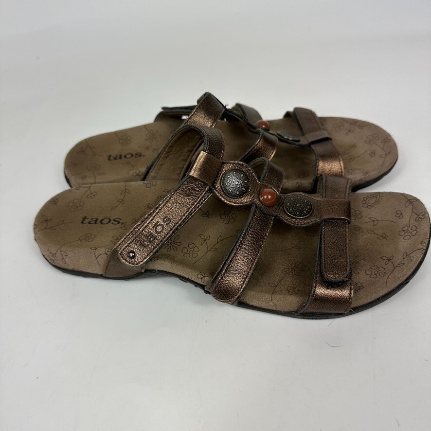 TAOS Prize 4 Three Strap Bronze Metallic Leather Slide Sandals Womens Sz 9
