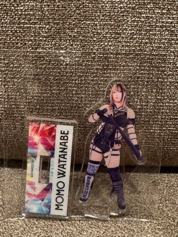 Momo Watanabe Acrylic Stand