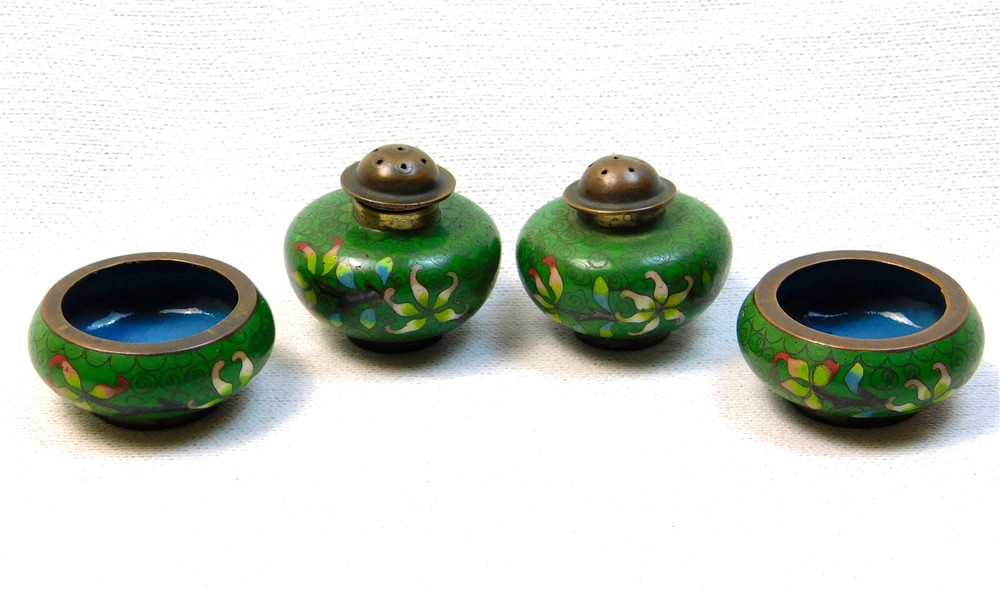 2 Sets Cloisonne Open Salt and Pepper Shaker Stacking Green Enamel Brass Antique