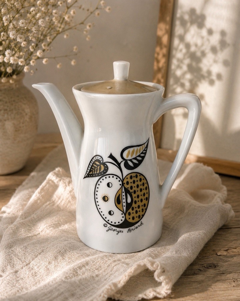 Vintage Georges Briard MCM Ceramic Coffee/Teapot – Forbidden  Fruit Pattern–
