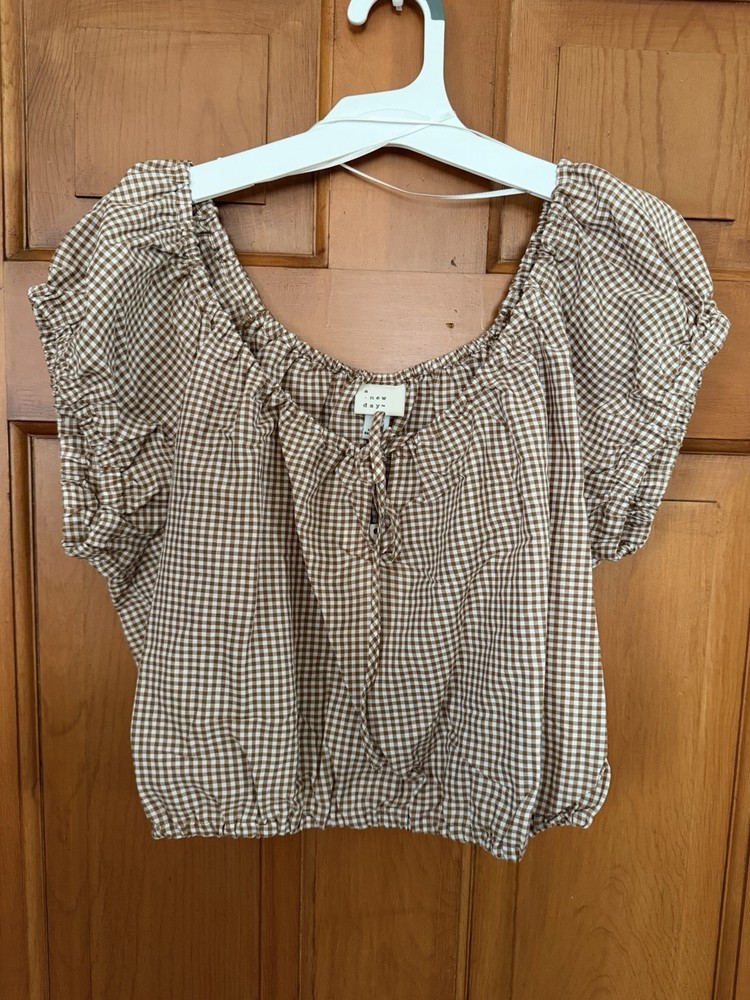 Women’s A New Day Brown & White Gingham Blouse Puff Sleeves Size Medium NWT
