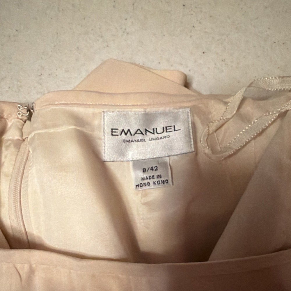 Emanuel Ungaro Beige Knee Length Pencil Skirt Women's Zip Solid Size 8/42